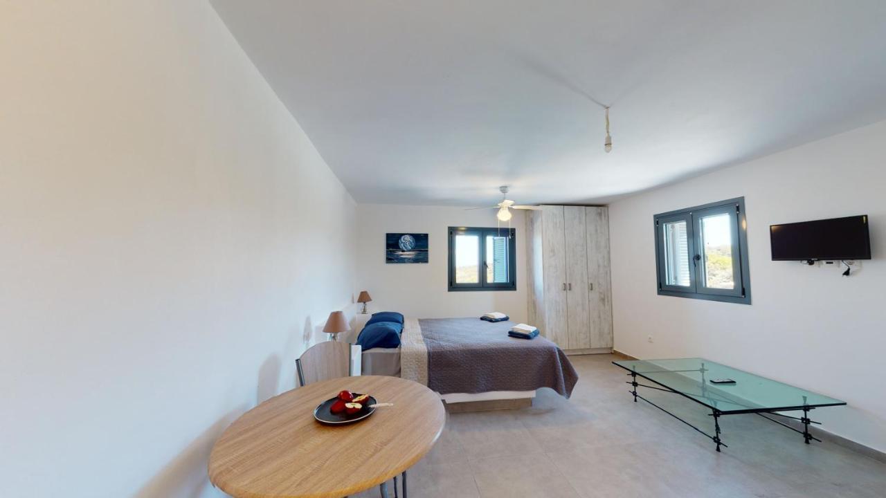 Melie Boutique Aparthotel Ellinika  Eksteriør bilde
