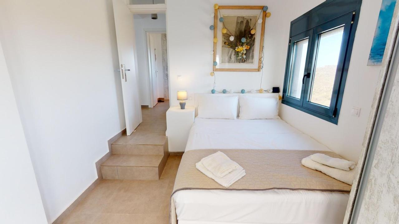 Melie Boutique Aparthotel Ellinika  Eksteriør bilde